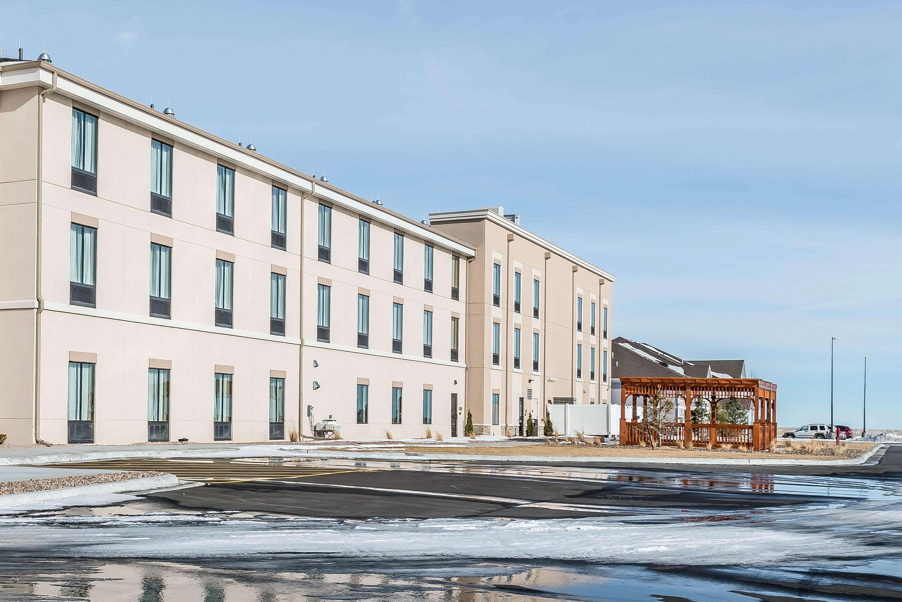 Comfort Inn & Suites Sidney I-80 Exterior photo
